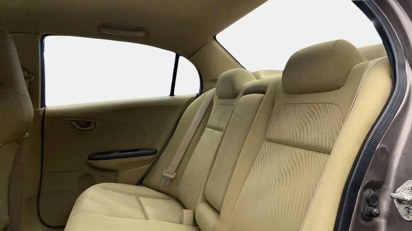 2013 Honda Amaze 1.2L I-VTEC S, Petrol, Manual, 62,523 km, Right Side Rear Door Cabin