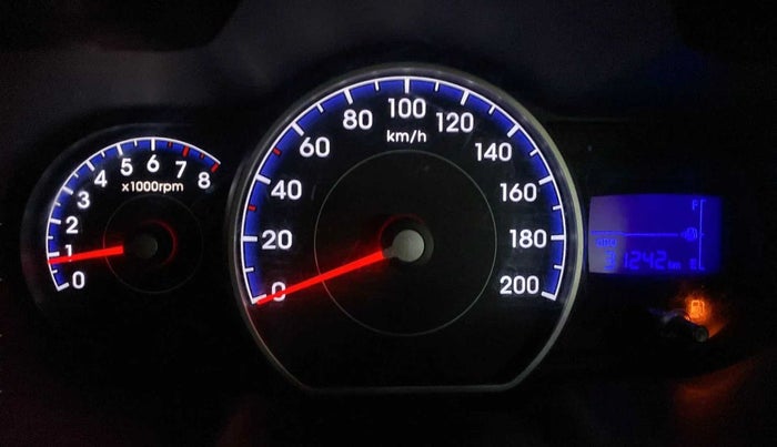 2011 Hyundai i10 SPORTZ 1.2, Petrol, Manual, 31,246 km, Odometer Image