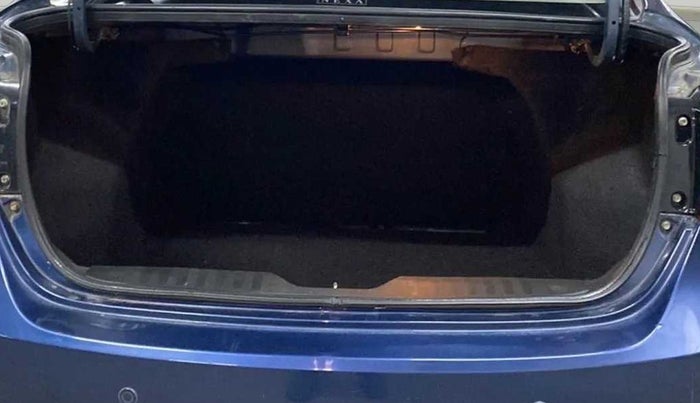 2018 Maruti Ciaz ALPHA 1.4 PETROL, Petrol, Manual, 31,208 km, Boot Inside