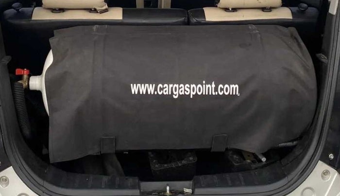 2014 Maruti Wagon R 1.0 VXI, CNG, Manual, 63,278 km, Boot Inside