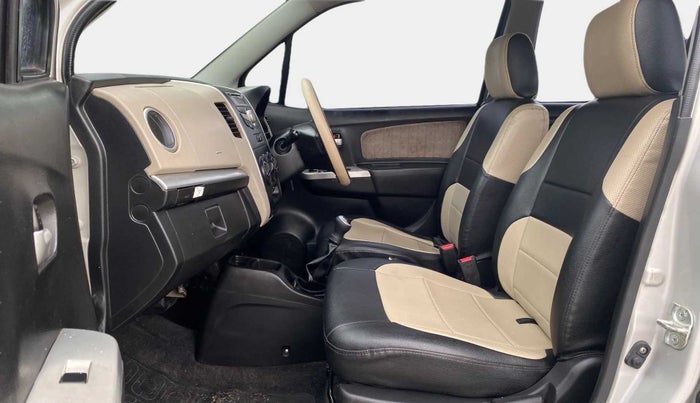 2014 Maruti Wagon R 1.0 VXI, CNG, Manual, 63,278 km, Right Side Front Door Cabin