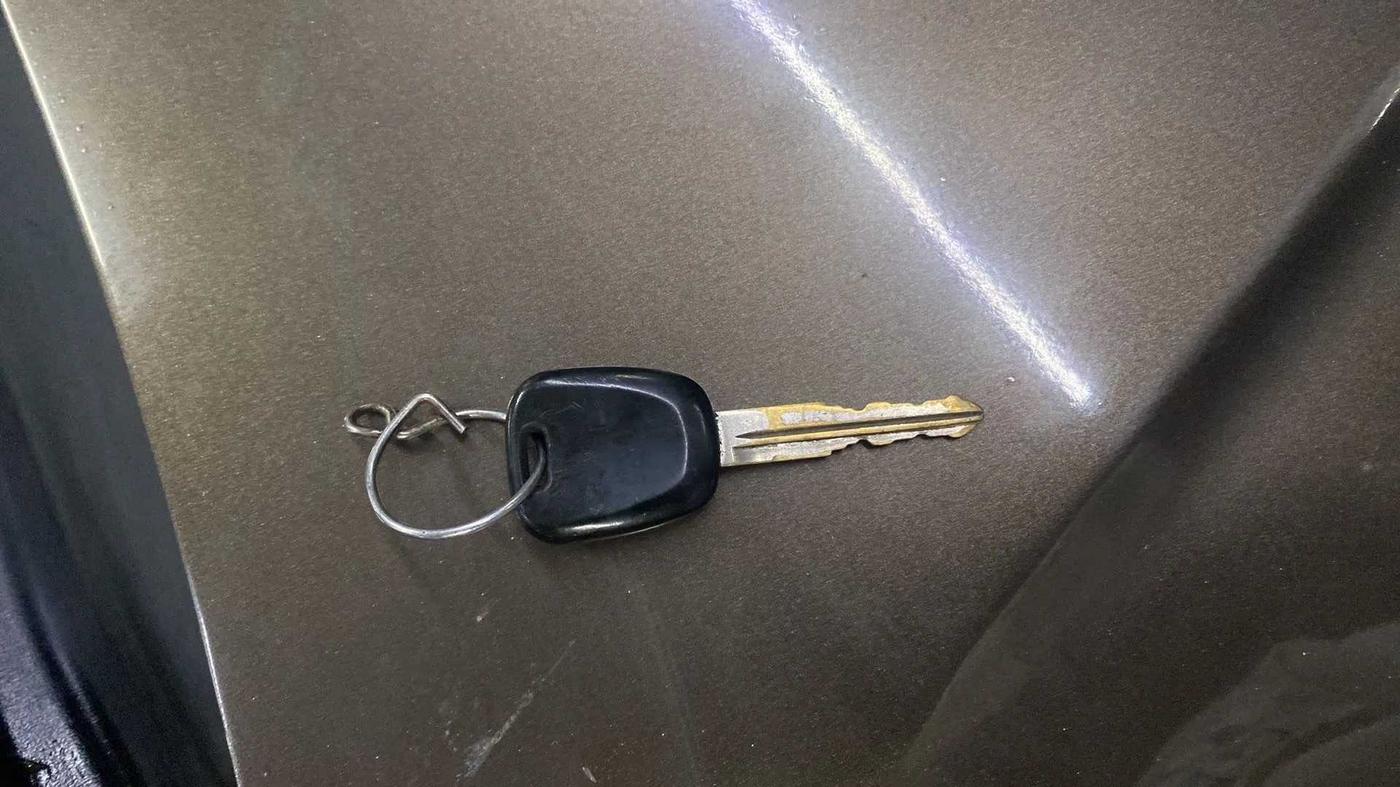 2015 Maruti Wagon R 1.0 LXI CNG, CNG, Manual, 1,00,591 km, Key Close Up