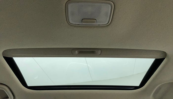 2019 Hyundai Verna 1.6 VTVT SX (O) AT, Petrol, Automatic, 30,116 km, Moonroof/ Sunroof