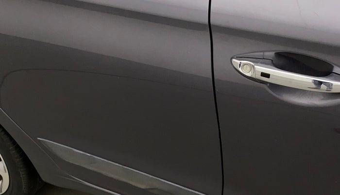 2016 Hyundai Elite i20 ASTA 1.2 (O), Petrol, Manual, 57,766 km, Right rear door - Paint has faded