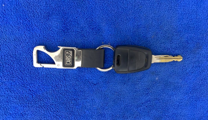 2019 Hyundai NEW SANTRO ASTA MT, Petrol, Manual, 78,119 km, Key Close Up