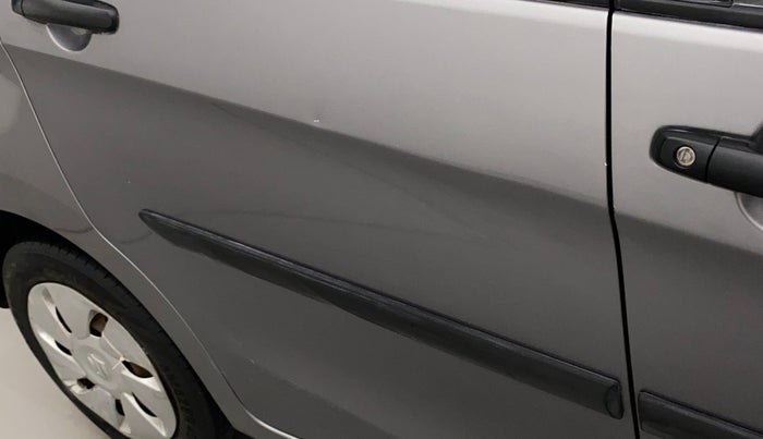 2014 Maruti Celerio VXI, Petrol, Manual, 92,750 km, Right rear door - Slightly dented