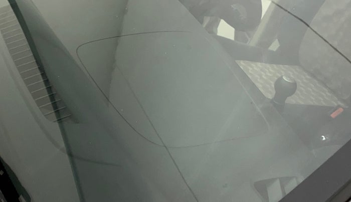 2014 Maruti Celerio VXI, Petrol, Manual, 92,750 km, Front windshield - Minor spot on windshield
