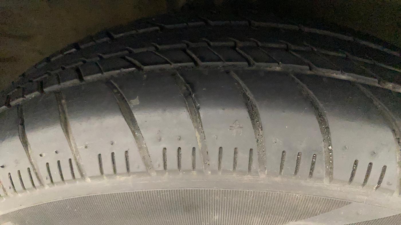 2014 Maruti Celerio VXI, Petrol, Manual, 92,750 km, Right Front Tyre Tread