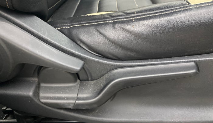 2018 Honda Amaze 1.2L I-VTEC V CVT, Petrol, Automatic, 73,912 km, Driver Side Adjustment Panel