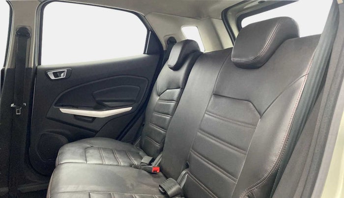 2016 Ford Ecosport TITANIUM+ 1.5L DIESEL, Diesel, Manual, 88,563 km, Right Side Rear Door Cabin