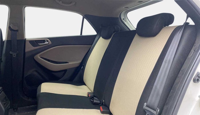 2018 Hyundai Elite i20 ASTA 1.2 (O), Petrol, Manual, 98,989 km, Right Side Rear Door Cabin