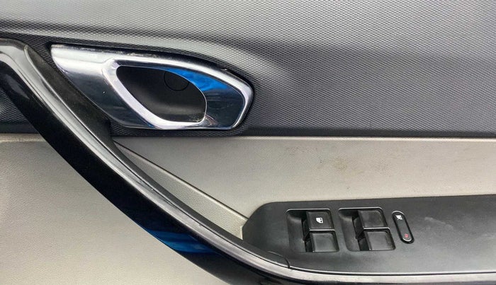 2019 Tata Tiago XZ PLUS PETROL, Petrol, Manual, 57,797 km, Driver Side Door Panels Control