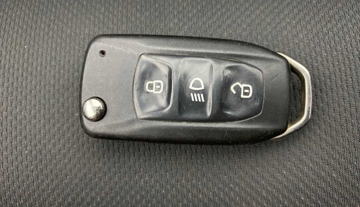 2019 Tata Tiago XZ PLUS PETROL, Petrol, Manual, 57,797 km, Key Close Up