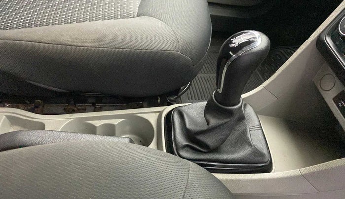 2019 Tata Tiago XZ PLUS PETROL, Petrol, Manual, 57,797 km, Gear Lever