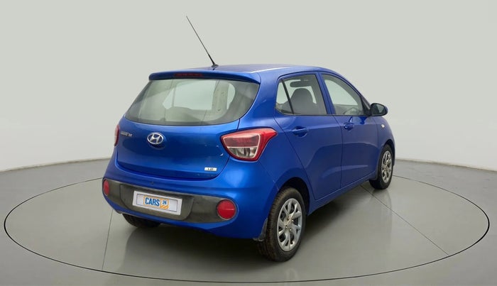 2017 Hyundai Grand i10 MAGNA 1.2 KAPPA VTVT, Petrol, Manual, 27,881 km, Right Back Diagonal