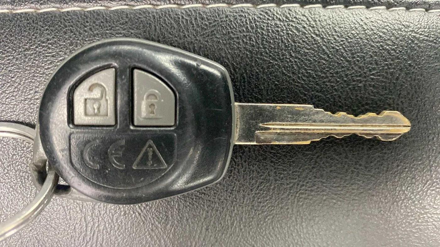 2018 Maruti Swift VXI AMT, Petrol, Automatic, 89,193 km, Key Close Up
