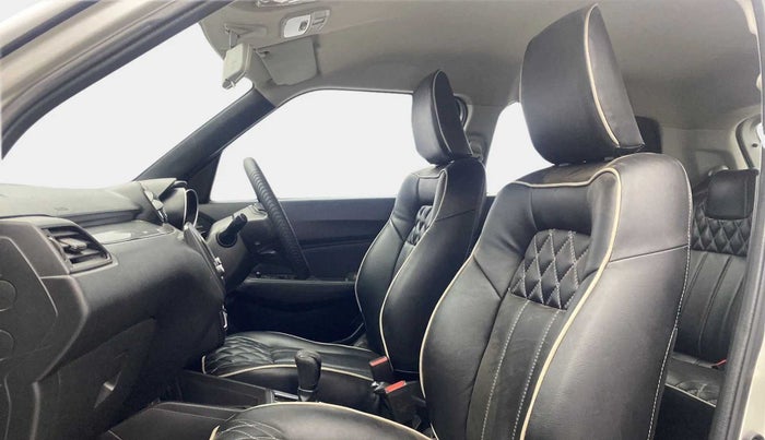 2018 Maruti Swift VXI AMT, Petrol, Automatic, 89,193 km, Right Side Front Door Cabin