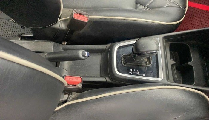 2018 Maruti Swift VXI AMT, Petrol, Automatic, 89,193 km, Gear Lever