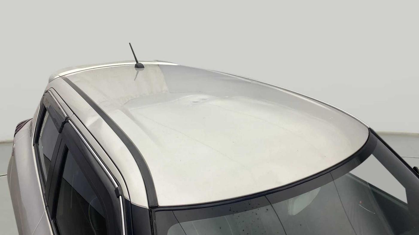 2018 Maruti Swift VXI AMT, Petrol, Automatic, 89,193 km, Roof
