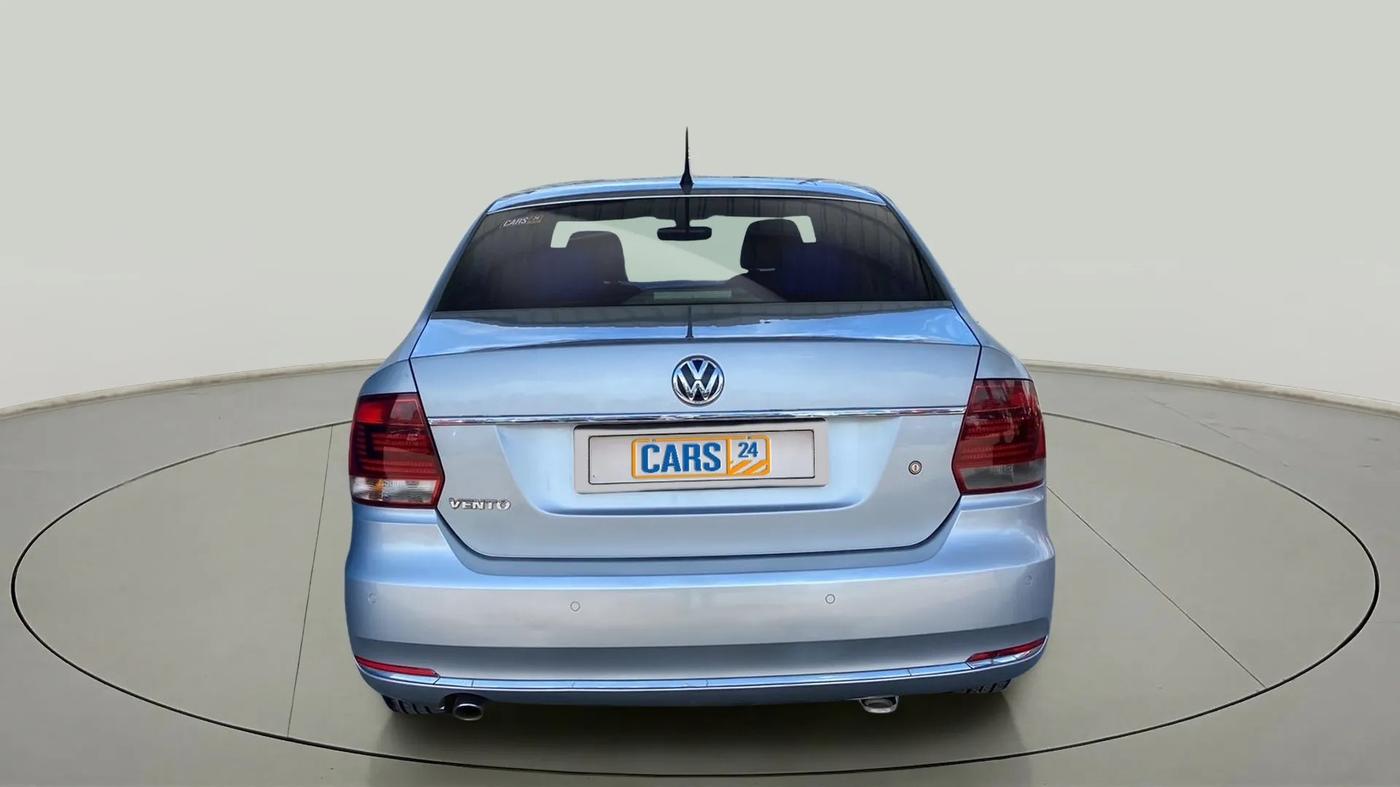 2016 Volkswagen Vento HIGHLINE 1.6 MPI, Petrol, Manual, 95,831 km, Back/Rear