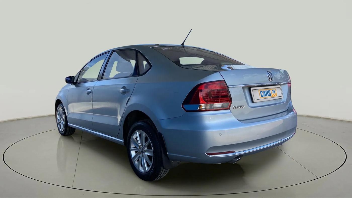 2016 Volkswagen Vento HIGHLINE 1.6 MPI, Petrol, Manual, 95,831 km, Left Back Diagonal