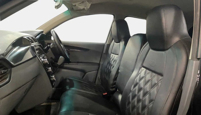 2018 Mahindra KUV 100 NXT K4+ P 6 STR, Petrol, Manual, 40,980 km, Right Side Front Door Cabin