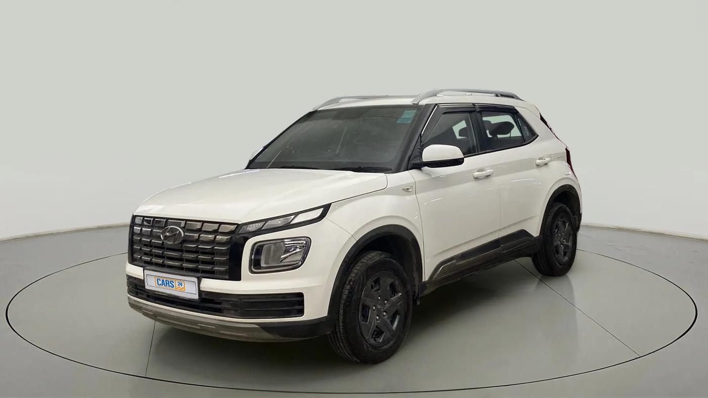 2023 Hyundai VENUE S 1.2, Petrol, Manual, 13,812 km, Left Front Diagonal
