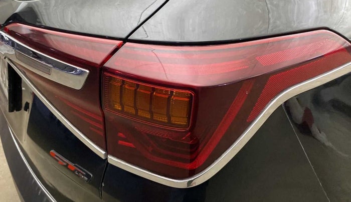 2022 KIA SELTOS GTX PLUS DCT 1.4 PETROL, Petrol, Automatic, 17,491 km, Right tail light - Minor damage