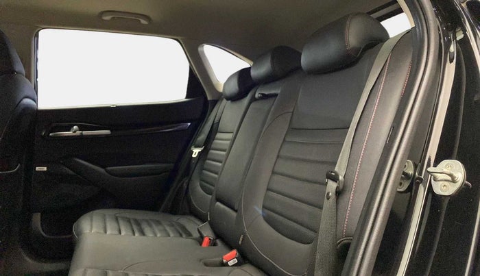 2022 KIA SELTOS GTX PLUS DCT 1.4 PETROL, Petrol, Automatic, 17,491 km, Right Side Rear Door Cabin