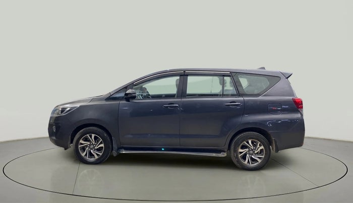 2022 Toyota Innova Crysta 2.4 GX AT 7 STR, Diesel, Automatic, 46,754 km, Left Side