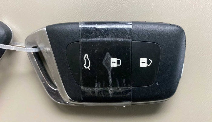 2021 MG HECTOR SHARP 1.5 PETROL CVT, Petrol, Automatic, 25,091 km, Key Close Up
