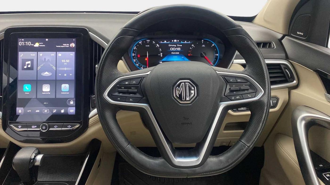 2021 MG HECTOR SHARP 1.5 PETROL CVT, Petrol, Automatic, 25,091 km, Steering Wheel Close Up