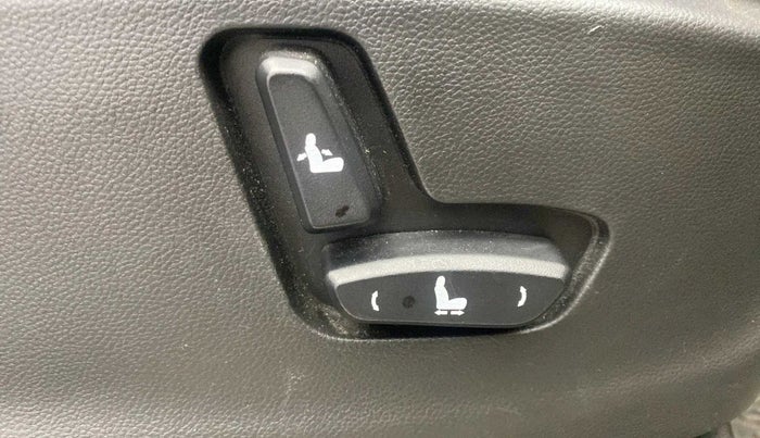 2021 MG HECTOR SHARP 1.5 PETROL CVT, Petrol, Automatic, 25,091 km, Driver Side Adjustment Panel
