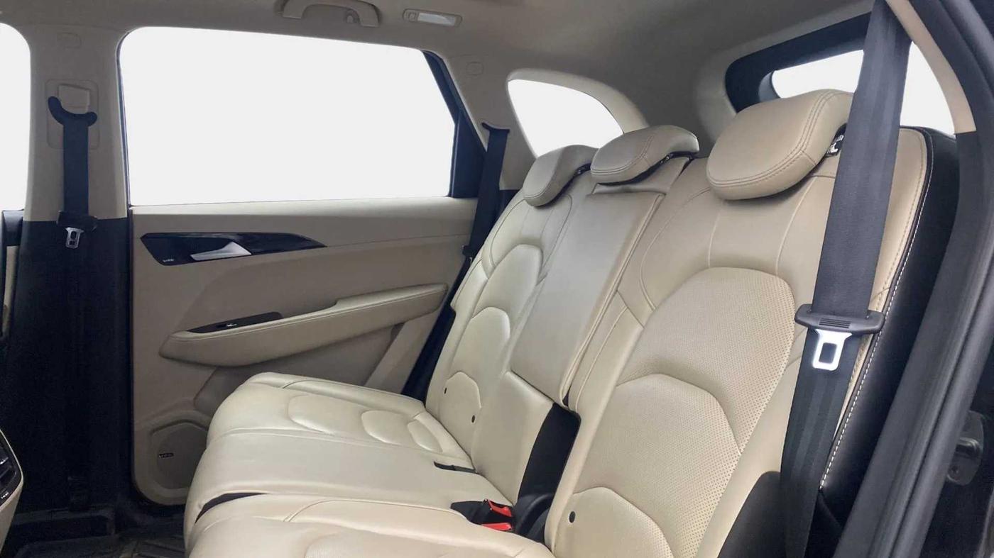 2021 MG HECTOR SHARP 1.5 PETROL CVT, Petrol, Automatic, 25,091 km, Right Side Rear Door Cabin