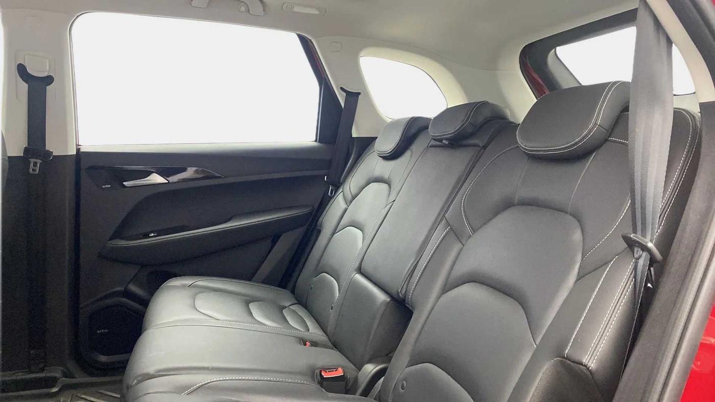 2019 MG HECTOR SHARP 1.5 DCT PETROL, Petrol, Automatic, 28,690 km, Right Side Rear Door Cabin