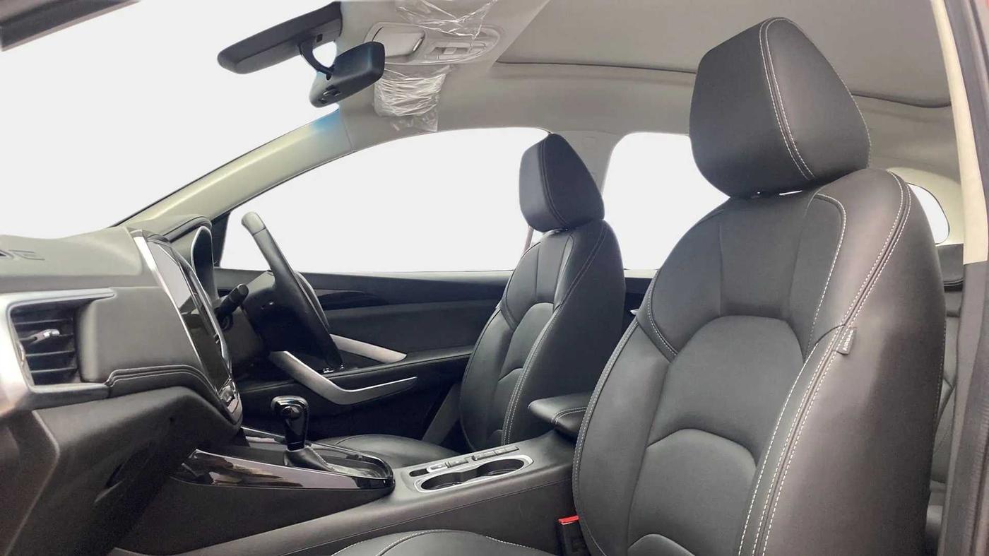 2019 MG HECTOR SHARP 1.5 DCT PETROL, Petrol, Automatic, 28,690 km, Right Side Front Door Cabin