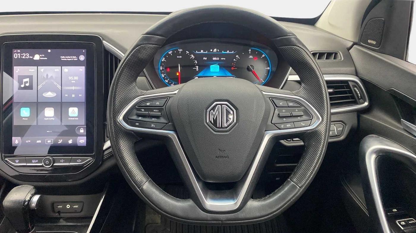 2019 MG HECTOR SHARP 1.5 DCT PETROL, Petrol, Automatic, 28,690 km, Steering Wheel Close Up
