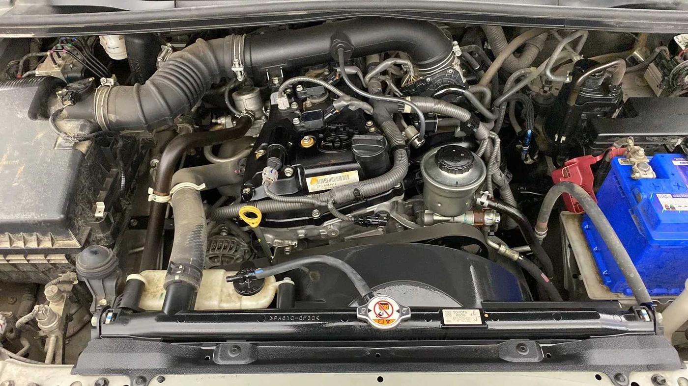 2022 Toyota Innova Crysta 2.7 VX 7 STR, Petrol, Manual, 24,855 km, Open Bonet