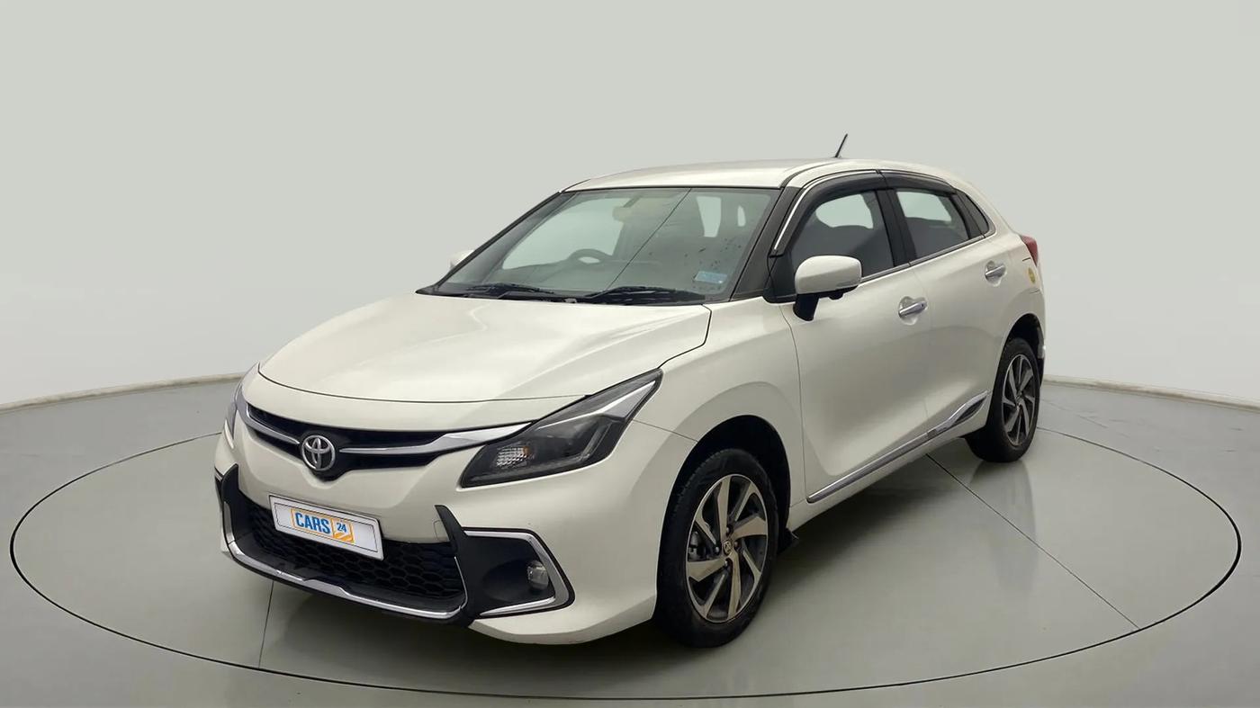 2024 Toyota Glanza V AMT, Petrol, Automatic, 10,441 km, Left Front Diagonal