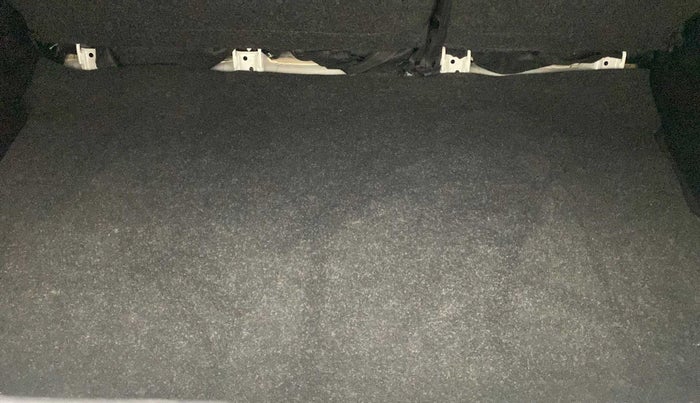 2024 Toyota Glanza V AMT, Petrol, Automatic, 10,441 km, Boot Inside