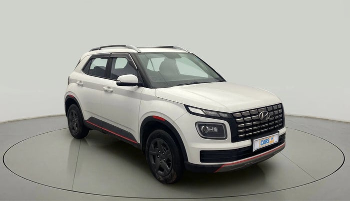 2023 Hyundai VENUE SX 1.2 PETROL, Petrol, Manual, 23,488 km, Right Front Diagonal