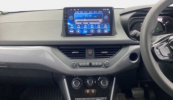 2023 Tata NEXON XMA PETROL, Petrol, Automatic, 7,630 km, Air Conditioner
