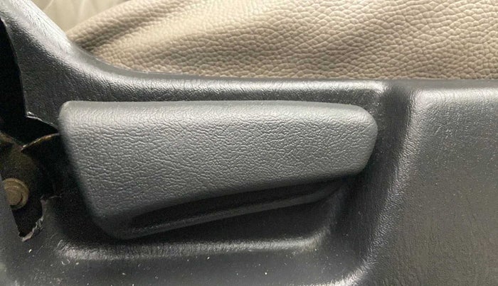 2018 Maruti Alto K10 VXI, Petrol, Manual, 22,457 km, Driver Side Adjustment Panel