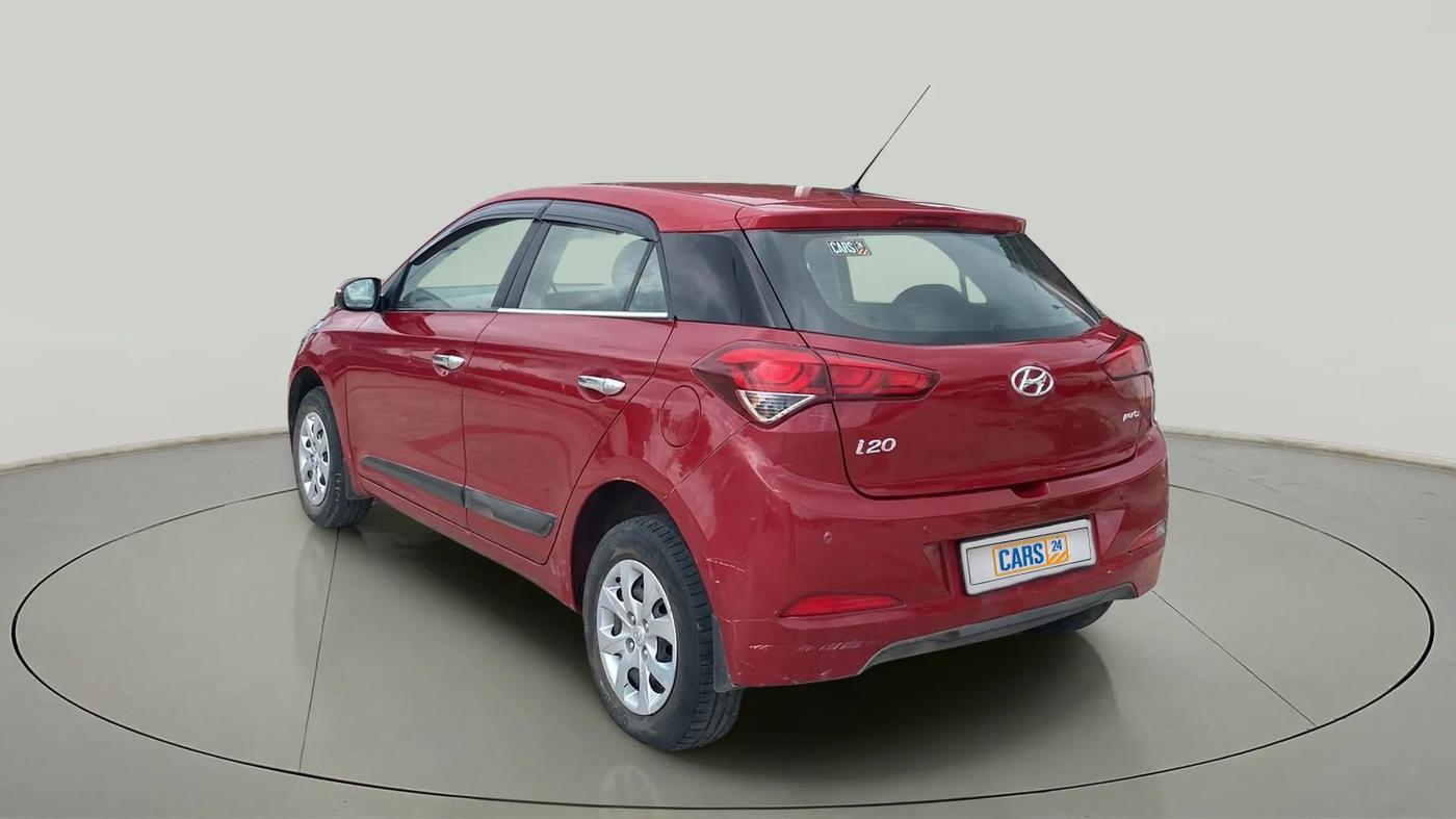 2017 Hyundai Elite i20 SPORTZ 1.2, Petrol, Manual, 1,08,689 km, Left Back Diagonal