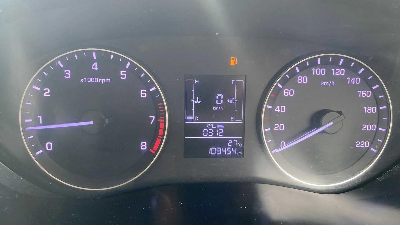 2017 Hyundai Elite i20 SPORTZ 1.2, Petrol, Manual, 1,08,689 km, Odometer Image