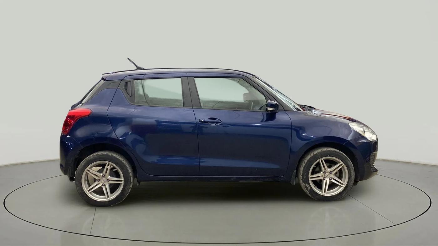 2021 Maruti Swift VXI AMT, Petrol, Automatic, 29,720 km, Right Side View