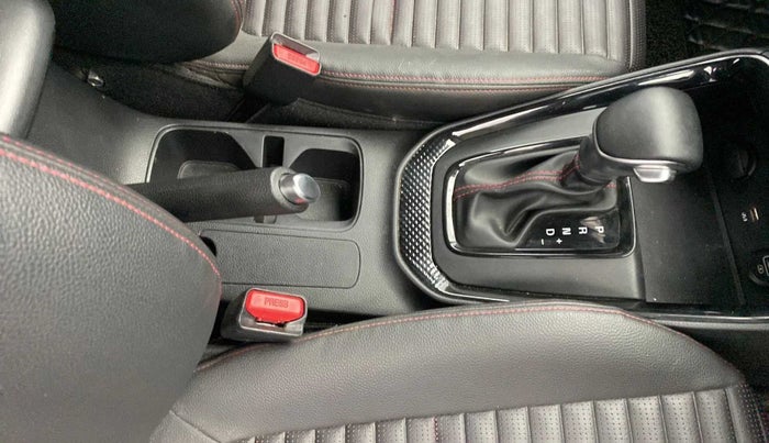 2020 KIA SONET GTX PLUS 1.0 DCT, Petrol, Automatic, 23,358 km, Gear Lever