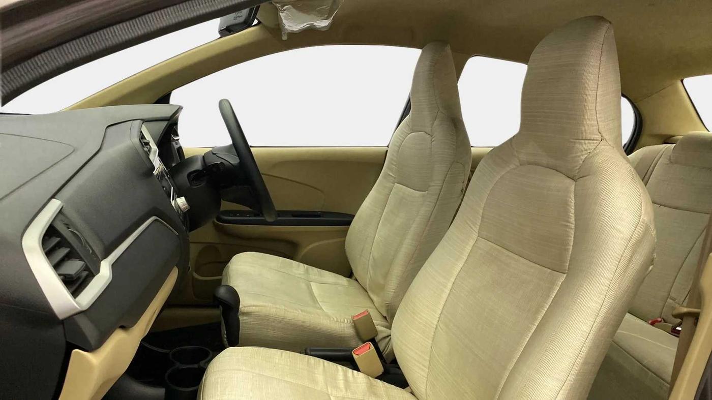 2016 Honda Amaze 1.2L I-VTEC S AT, Petrol, Automatic, 39,222 km, Right Side Front Door Cabin