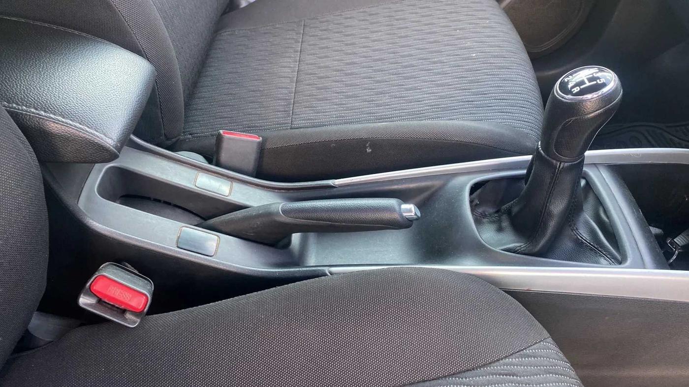 2018 Maruti Baleno ZETA PETROL 1.2, Petrol, Manual, 35,136 km, Gear Lever