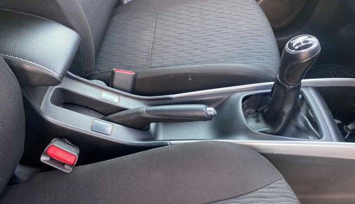 2018 Maruti Baleno ZETA PETROL 1.2, Petrol, Manual, 35,136 km, Gear Lever